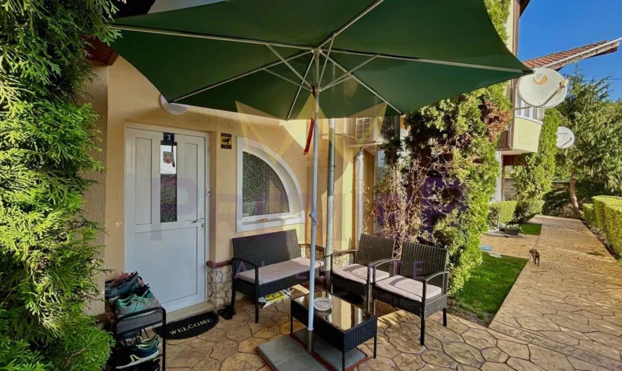 Къща с три спални и прекрасна морска панорама в с. Рогачево -  - снимка 10 - Имоти Премиер