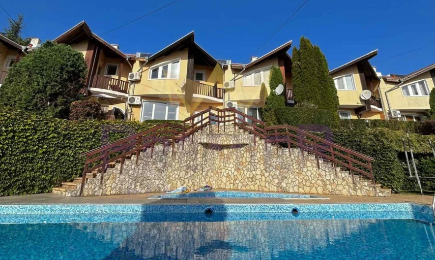 Къща с три спални и прекрасна морска панорама в с. Рогачево -  - снимка 11 - Имоти Премиер