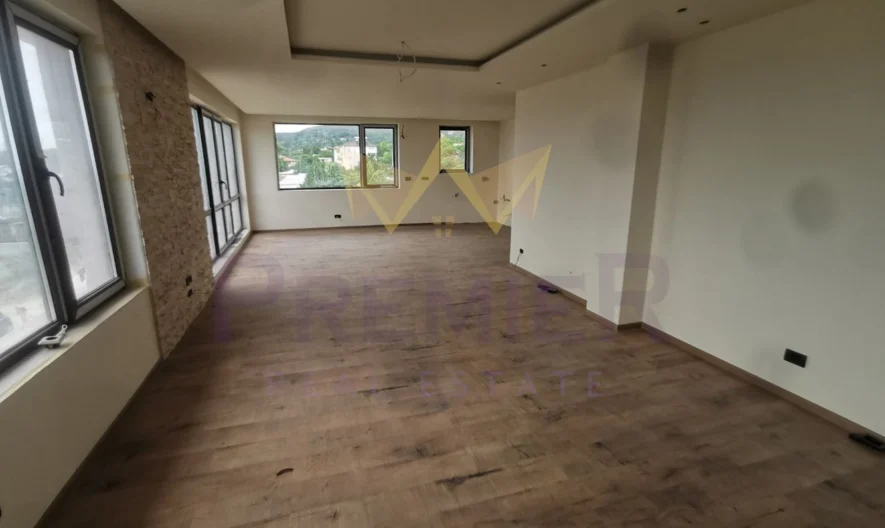 Къща с уникална морска гледка и много потенциал - - снимка 1 - Имоти Премиер