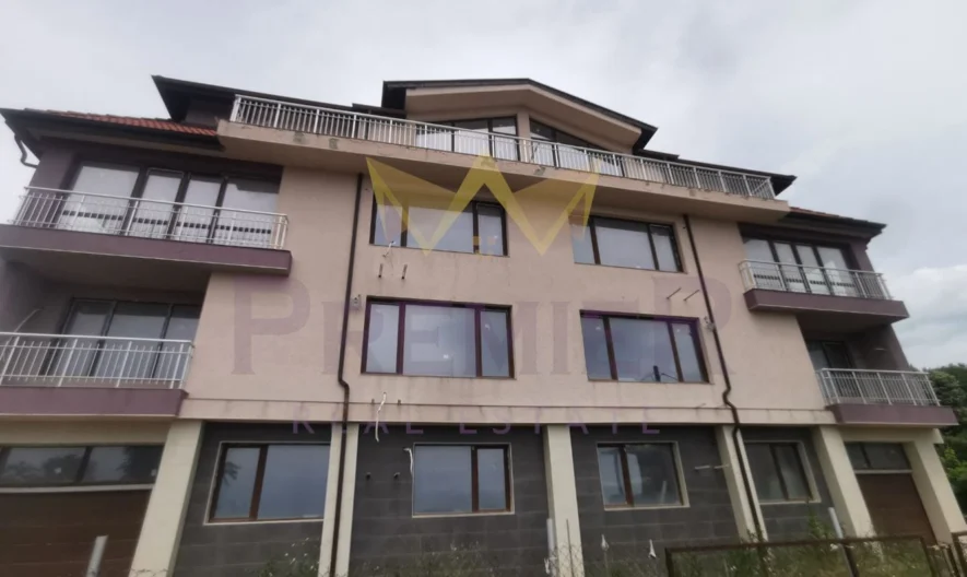 Къща с уникална морска гледка и много потенциал -  - снимка 13 - Имоти Премиер