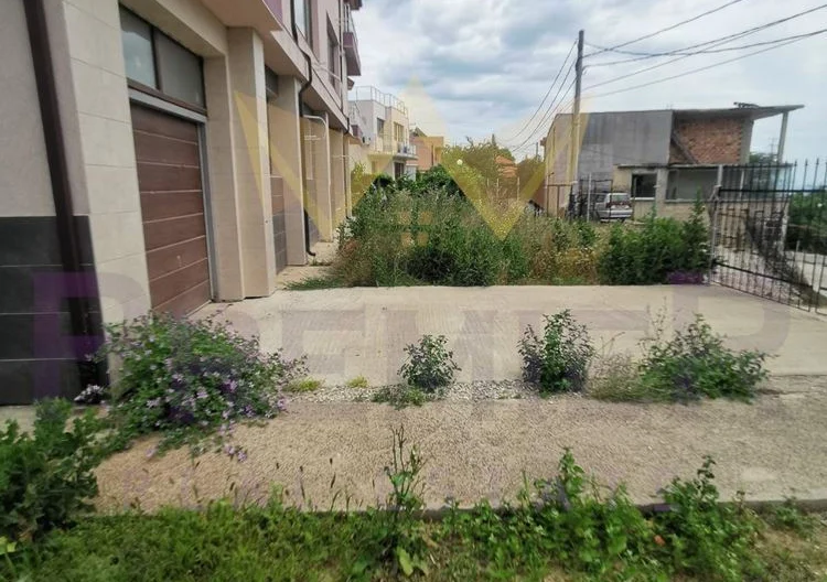 Къща с уникална морска гледка и много потенциал - - снимка 18 - Имоти Премиер