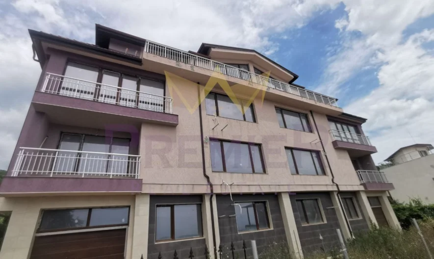 Къща с уникална морска гледка и много потенциал - - снимка 19 - Имоти Премиер