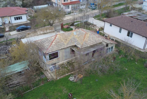 Агенция за недвижими имоти - Имоти Премиер - имот - 1190344, Цена: 85000 EUR