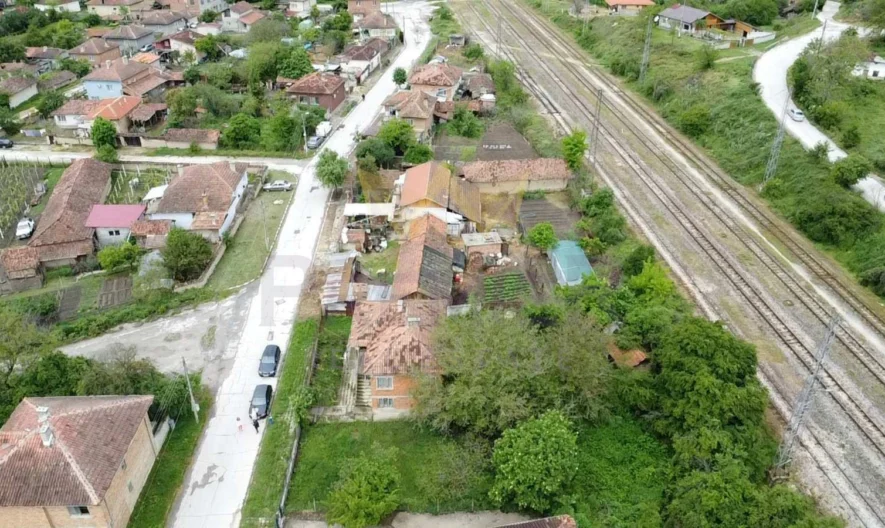 Къща с. Величково, обл. Варна -  - снимка 23 - Имоти Премиер