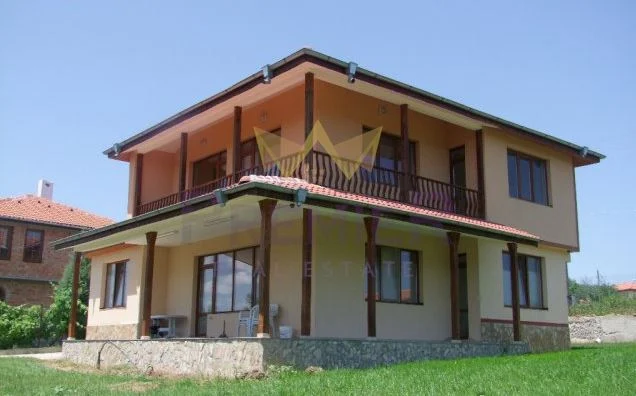 Къща с. Юнец - - снимка 6 - Имоти Премиер