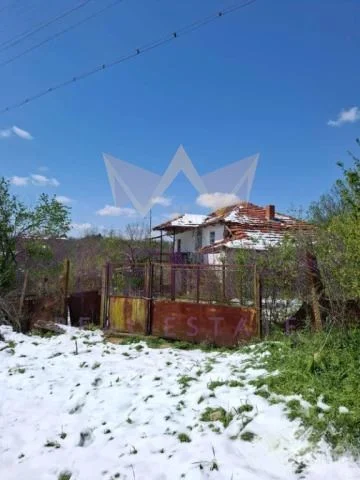 Къща със стопанска постройка -  - снимка 3 - Имоти Премиер