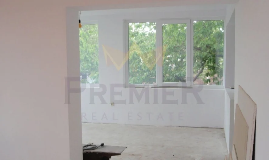 Къща с.Бенковски  – РЗП 285 –  двор 1200 кв.м. -  - снимка 10 - Имоти Премиер