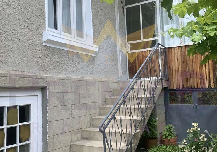 Къща с.Дъбравино, общ. Аврен, обл. Варна -  - снимка 12 - Имоти Премиер