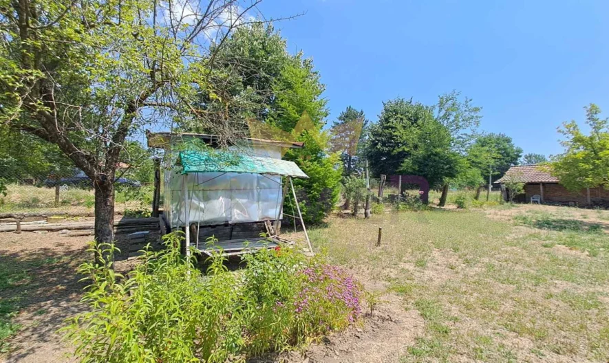 Къща с.Дъбравино, общ. Аврен, обл. Варна -  - снимка 15 - Имоти Премиер