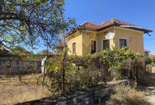 Агенция за недвижими имоти - Имоти Премиер - имот - 1250806, Цена: 26900 EUR