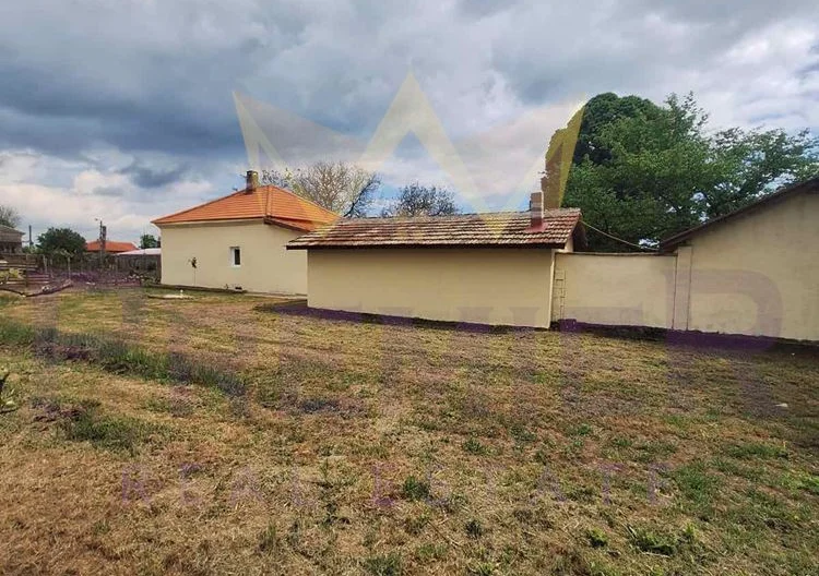 Къща, село Дропла - - снимка 14 - Имоти Премиер