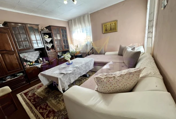 Агенция за недвижими имоти - Имоти Премиер - имот - 1006081, Цена: 42200 EUR