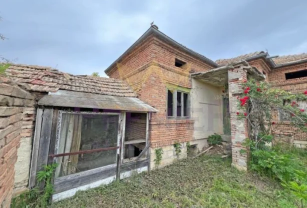 Агенция за недвижими имоти - Имоти Премиер - имот - 973114, Цена: 9700 EUR