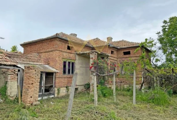 Агенция за недвижими имоти - Имоти Премиер - имот - 973114, Цена: 9700 EUR