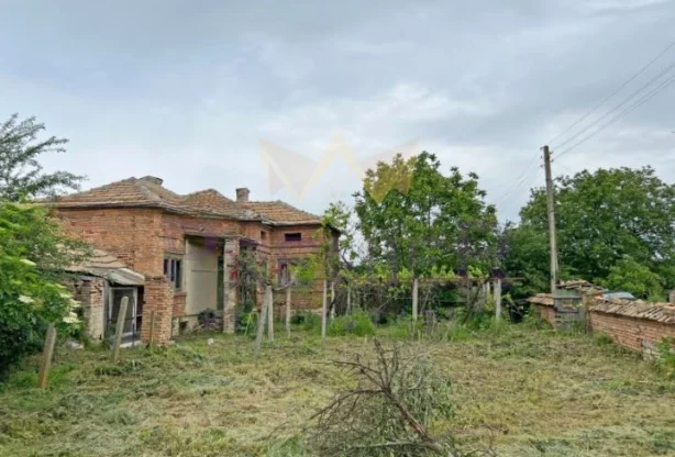 Агенция за недвижими имоти - Имоти Премиер - имот - 973114, Цена: 9700 EUR