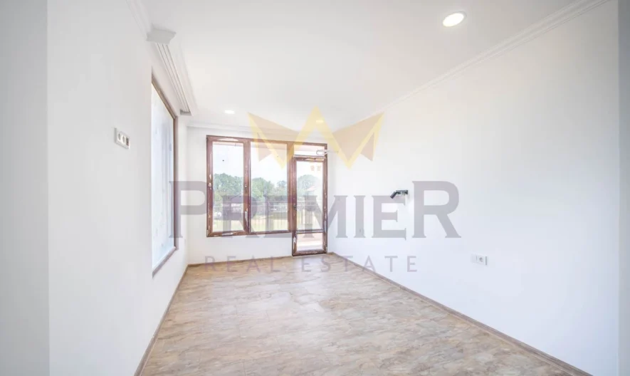 Къща след ремонт завършена до ключ м-ст Перчемлията -  - снимка 13 - Имоти Премиер