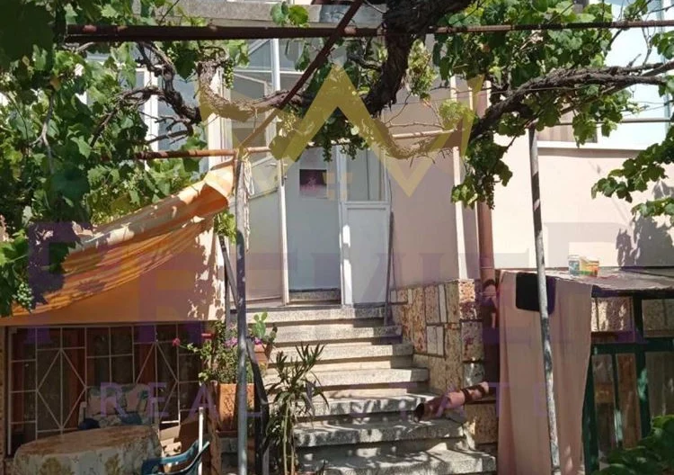 Агенция за недвижими имоти - Имоти Премиер - имот - 993814, Цена: 105000 EUR