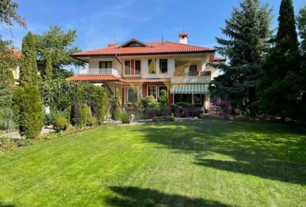 Агенция за недвижими имоти - Имоти Премиер - имот - 865859, Цена: 999999 EUR