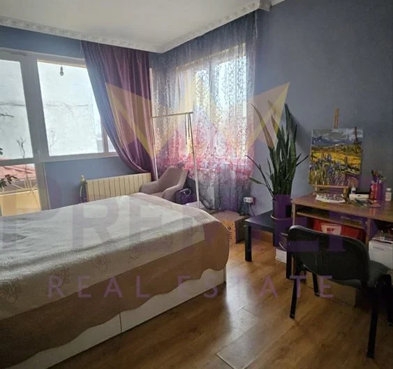 КЪЩА В ДОЛНАТА ЧАСТ НА ВИНИЦА -  - снимка 11 - Имоти Премиер