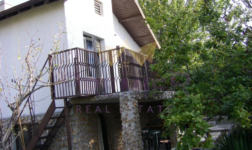 Къща в гр. Балчик - - снимка 7 - Имоти Премиер