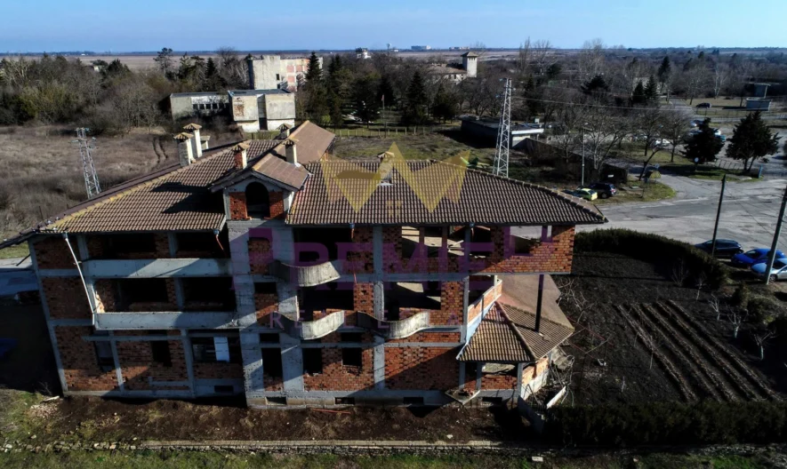 Къща в гр. Балчик -  - снимка 7 - Имоти Премиер