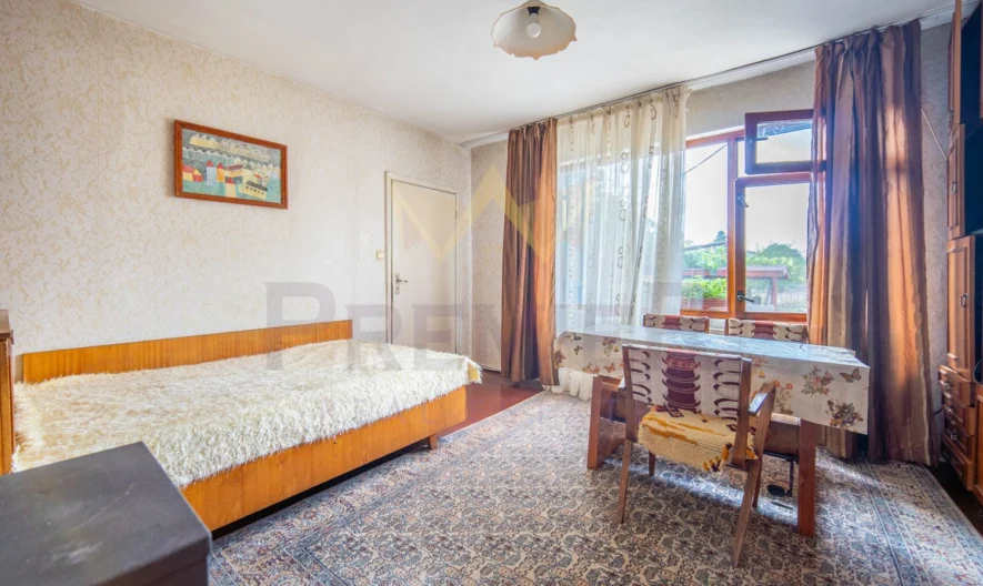 Къща в гр. Балчик -  - снимка 8 - Имоти Премиер