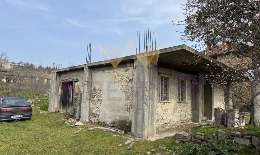 Къща в гр. Българово -  - снимка 6 - Имоти Премиер