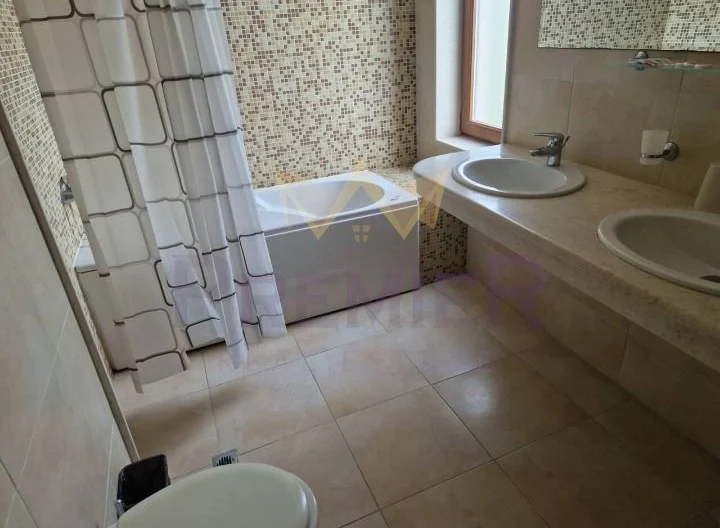 Къща  в гр. Бяла, област Варна -  - снимка 11 - Имоти Премиер