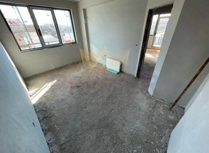 Къща в гр. Костинброд -  - снимка 10 - Имоти Премиер