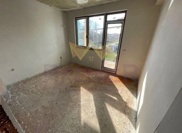 Къща в гр. Костинброд - - снимка 5 - Имоти Премиер