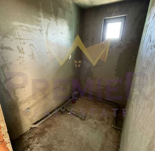 Къща в гр. Костинброд -  - снимка 5 - Имоти Премиер