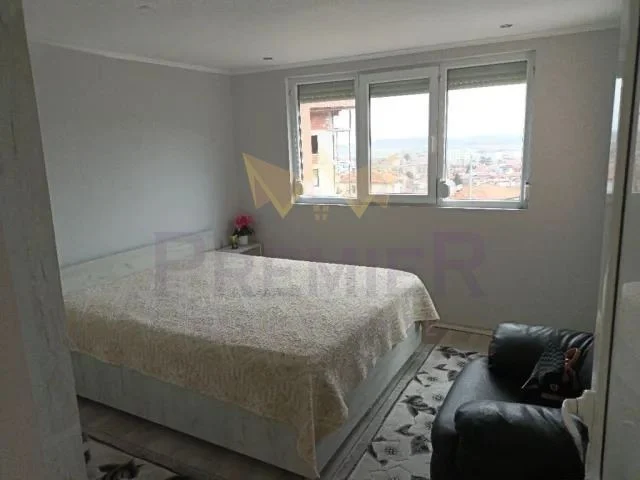 Къща в гр. Кричим -  - снимка 14 - Имоти Премиер