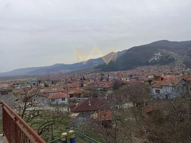 Къща в гр. Кричим -  - снимка 4 - Имоти Премиер