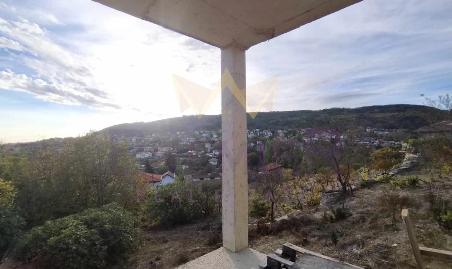 Къща в град Балчик с морска панорама ! - - снимка 3 - Имоти Премиер