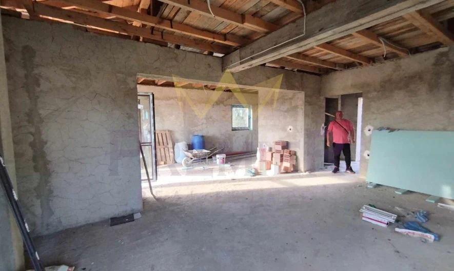 Къща в град Балчик с морска панорама ! - - снимка 4 - Имоти Премиер