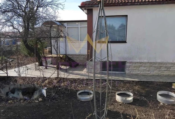 Агенция за недвижими имоти - Имоти Премиер - имот - 973800, Цена: 195000 EUR