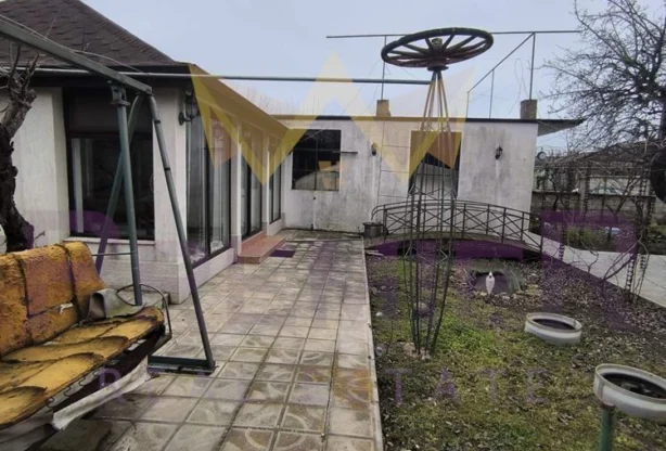 Агенция за недвижими имоти - Имоти Премиер - имот - 973800, Цена: 195000 EUR