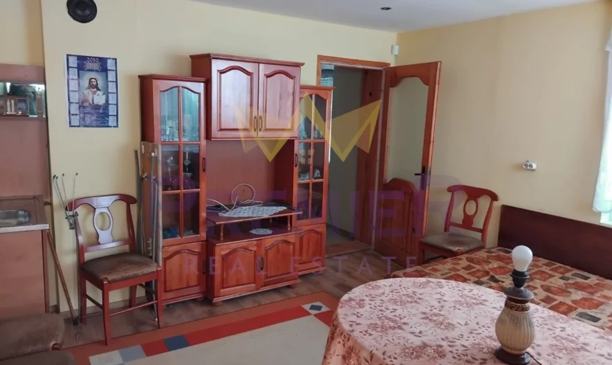 Къща в град Каварна -  - снимка 10 - Имоти Премиер