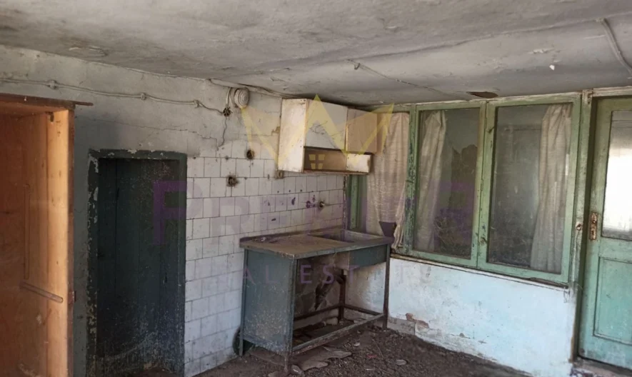 Къща в град Тервел -  - снимка 13 - Имоти Премиер