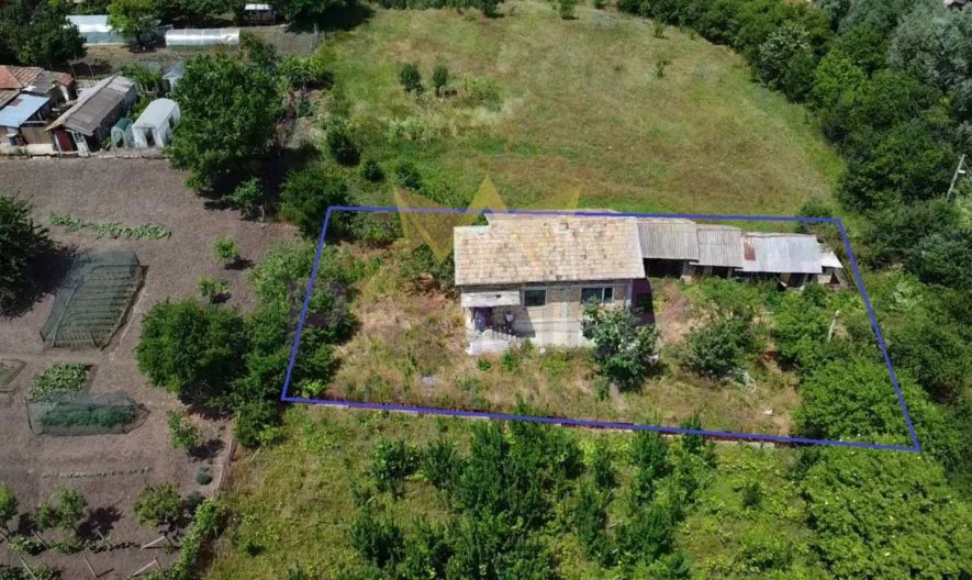 Къща в град Вълчи дол -  - снимка 1 - Имоти Премиер