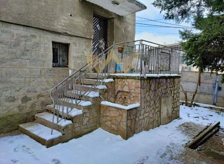 Къща в кв. Бояна -  - снимка 10 - Имоти Премиер