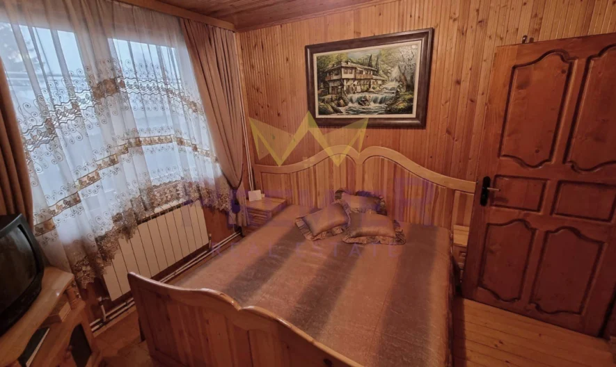 КЪЩА в кв.Бриз -  - снимка 12 - Имоти Премиер