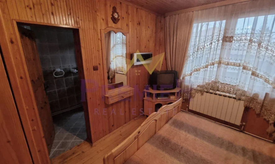 КЪЩА в кв.Бриз -  - снимка 13 - Имоти Премиер