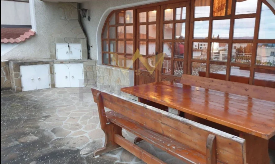 КЪЩА в кв.Бриз -  - снимка 14 - Имоти Премиер