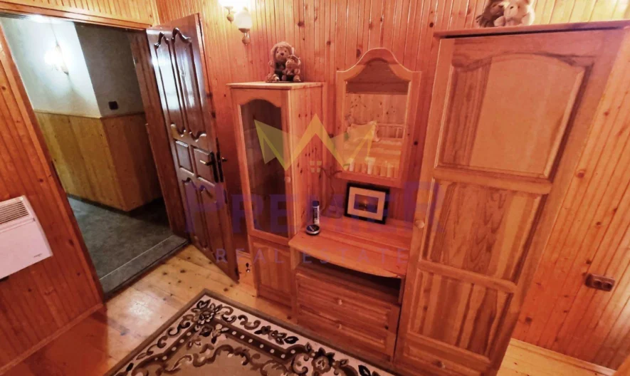 КЪЩА в кв.Бриз -  - снимка 16 - Имоти Премиер