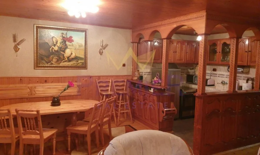 КЪЩА в кв.Бриз -  - снимка 3 - Имоти Премиер