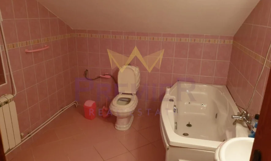 КЪЩА в кв.Бриз -  - снимка 7 - Имоти Премиер