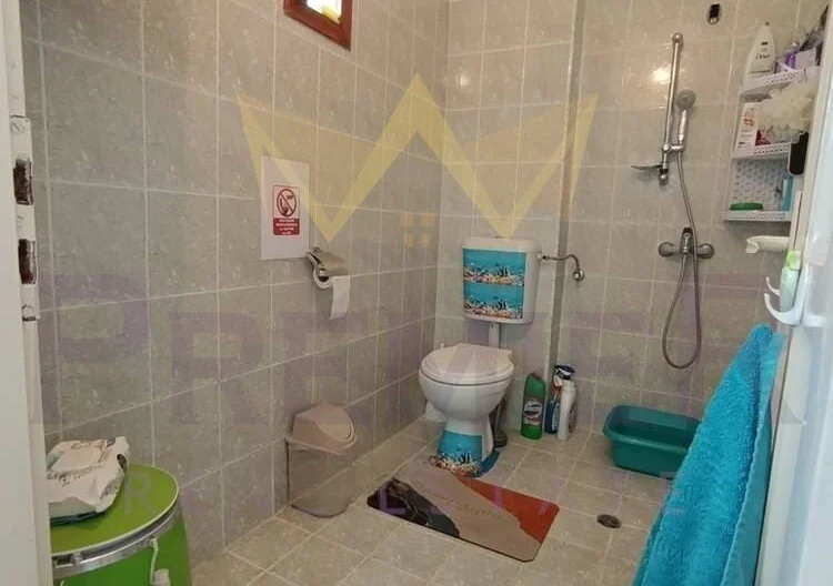 Къща в кв.Галата -  - снимка 16 - Имоти Премиер