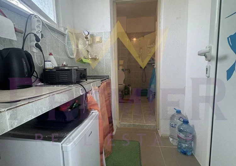 Къща в кв.Галата -  - снимка 2 - Имоти Премиер