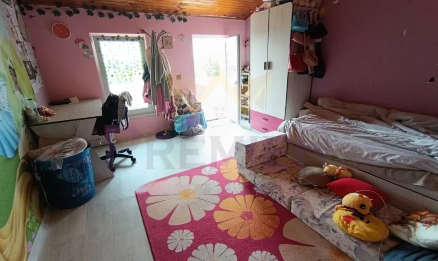 Къща в кв.Галата -  - снимка 22 - Имоти Премиер